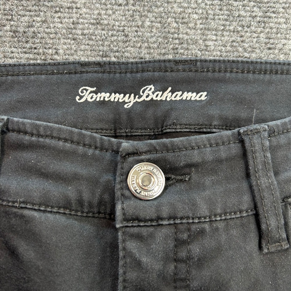 Tommy Bahama Boracay Beach Shorts Women 6 Black High Rise Boardwalk Bermuda
